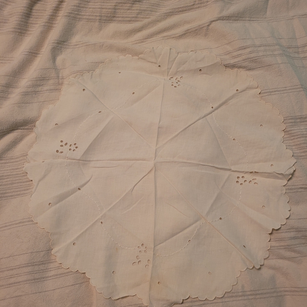 Embroidered Round Linen Doily in Cream See Meadurements